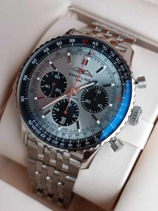 Breitling Navitimer B01 Chronograph Ice Blue - Image 2