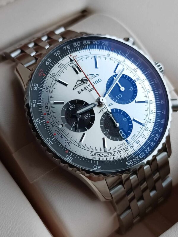 Breitling Navitimer B01 Chronograph 43mm - obrazek 2