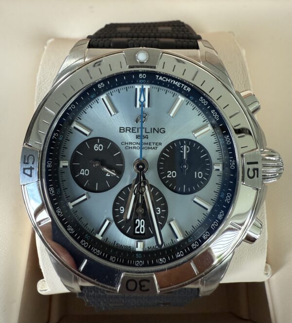 Breitling Chronomat B01 Chronograph (stal / platyna) - obrazek 2