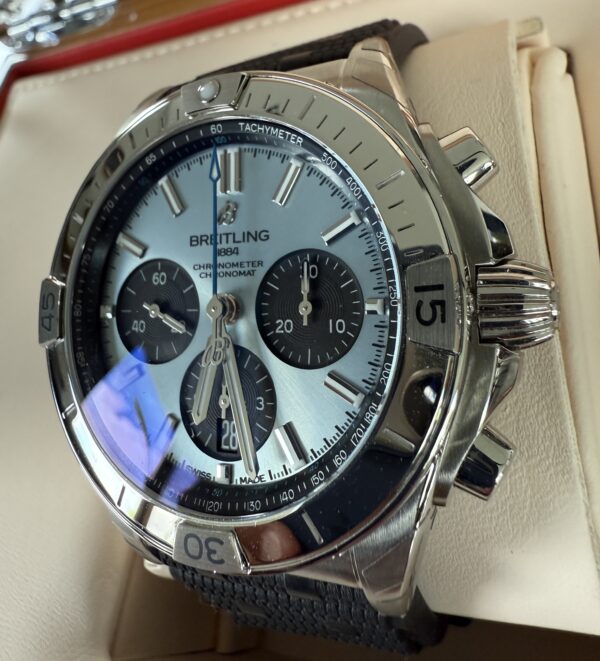 Breitling Chronomat B01 Chronograph (stal / platyna) - obrazek 3