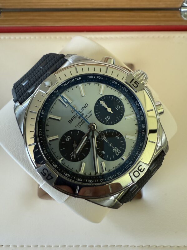 Breitling Chronomat B01 Chronograph (stal / platyna)