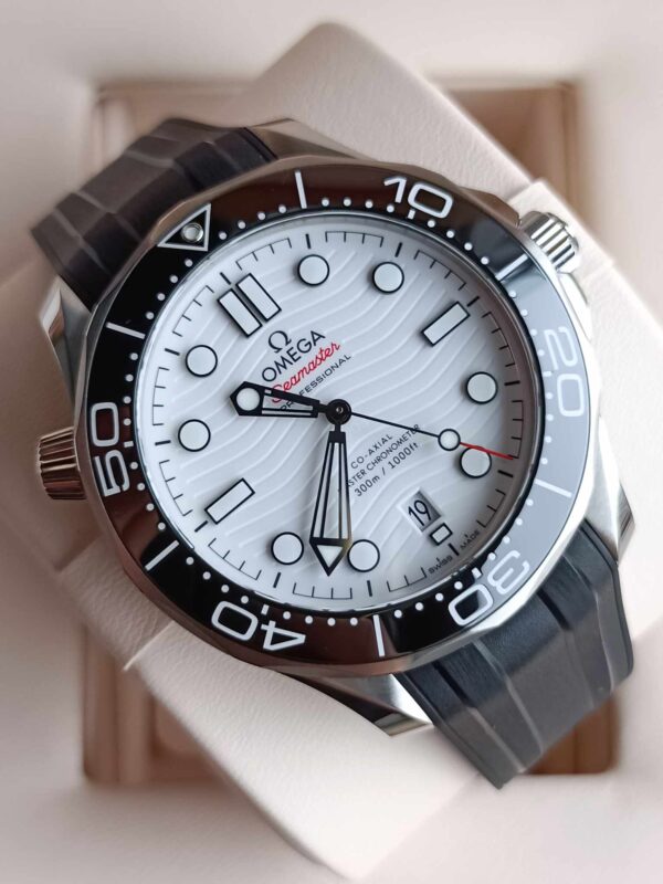 Omega Seamaster Diver 300M 42mm