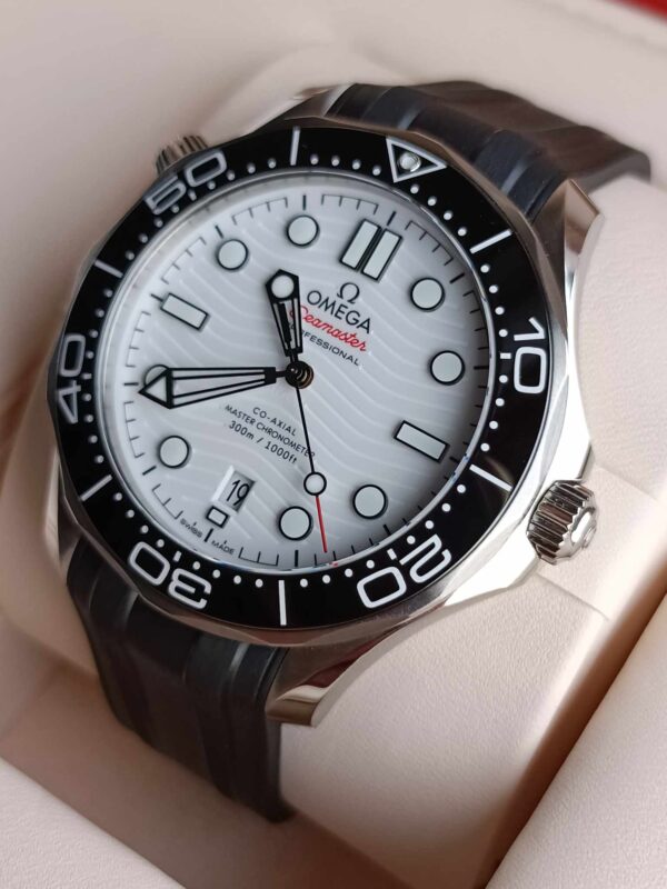 Omega Seamaster Diver 300M 42mm - obrazek 3