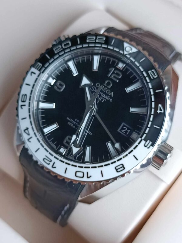 Omega Seamaster Planet Ocean 600M GMT - Image 4