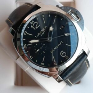 Panerai Luminor 1950 3 Days GMT 44mm