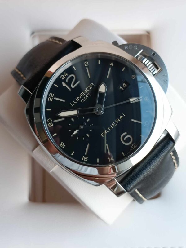 Panerai Luminor 1950 3 Days GMT 44mm