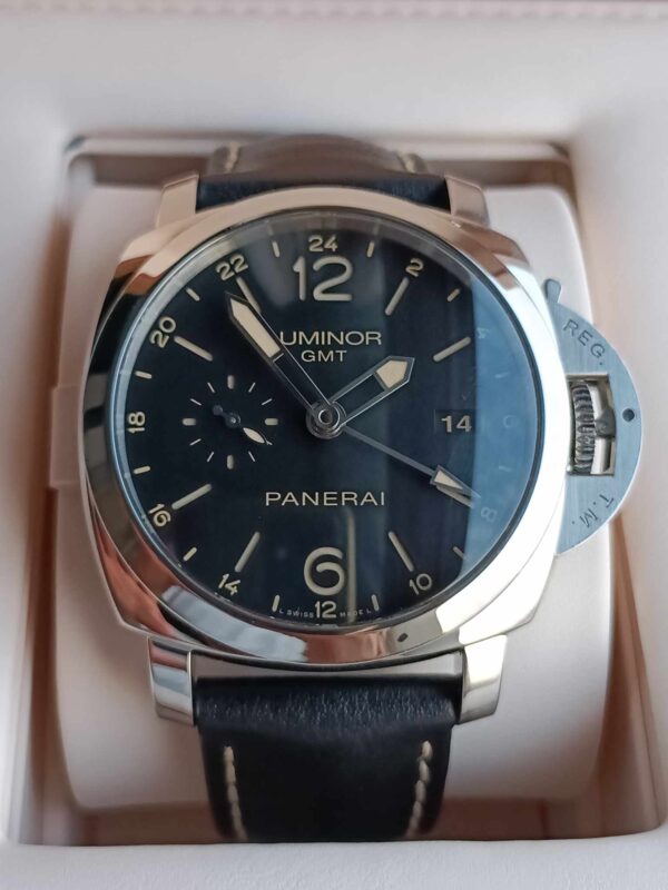 Panerai Luminor 1950 3 Days GMT 44mm - Image 2