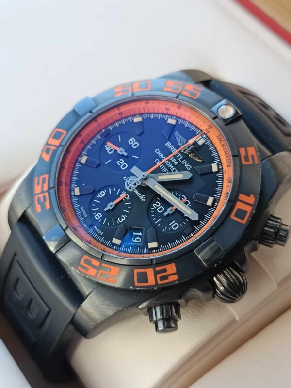 Breitling Chronomat Raven - obrazek 4