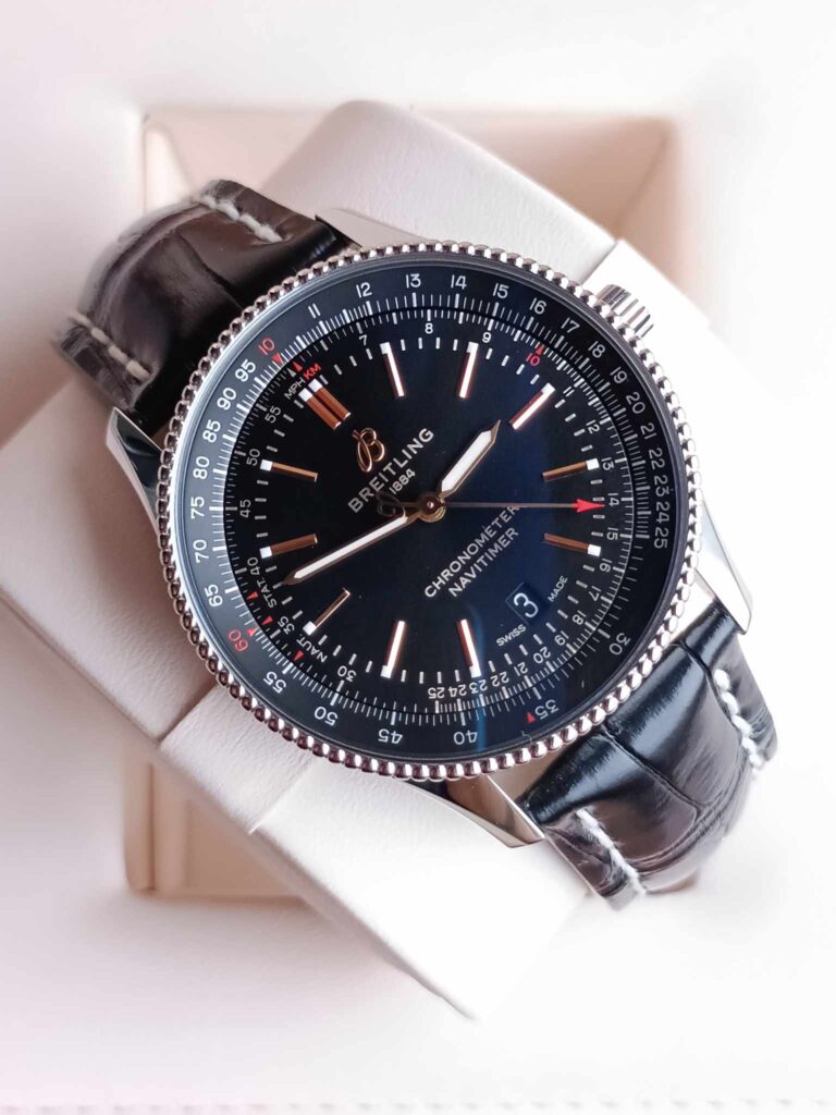 Breitling Navitimer