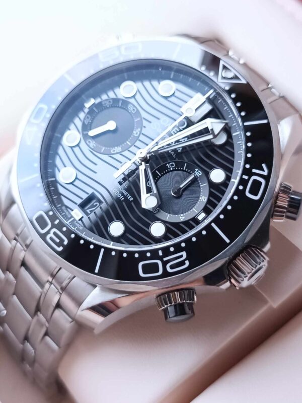 Omega Seamaster 300M Chronograph - Image 3