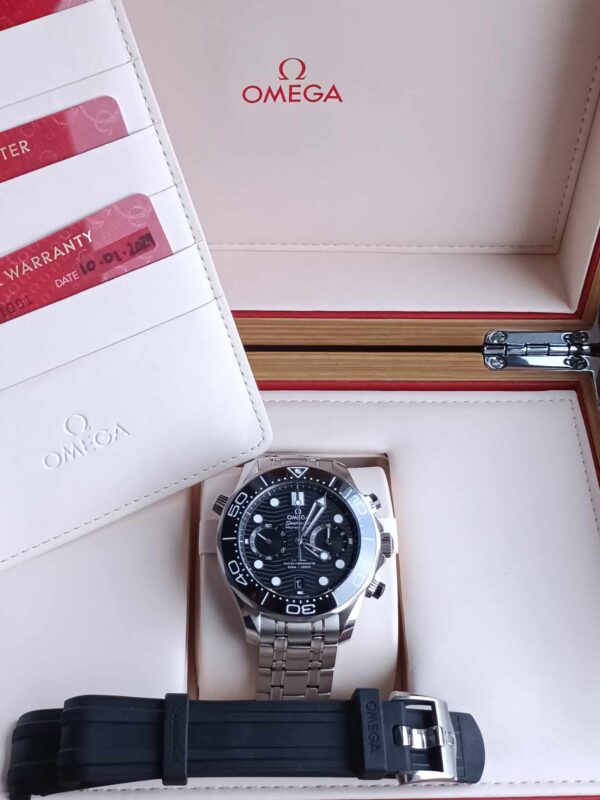 Omega Seamaster 300M Chronograph - Image 6