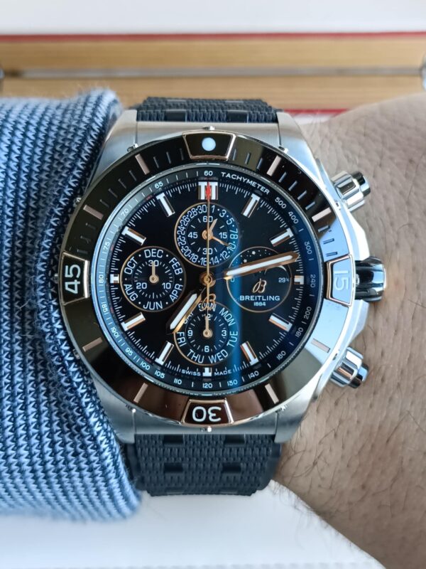 Zegarek Breitling Super Chronomat 44 Four-Year Calendar (I19320251B1S1)
