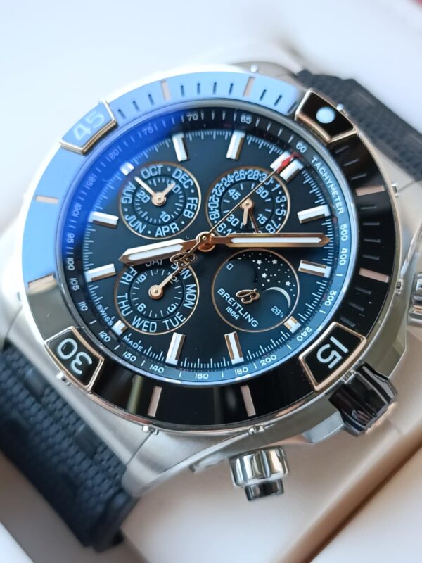 Zegarek Breitling Super Chronomat 44 Four-Year Calendar (I19320251B1S1)