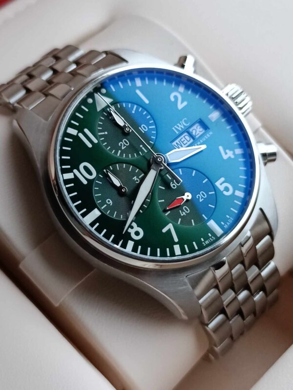 IWC Schaffhausen Pilot’s Watch Chronograph (ref. IW388104)