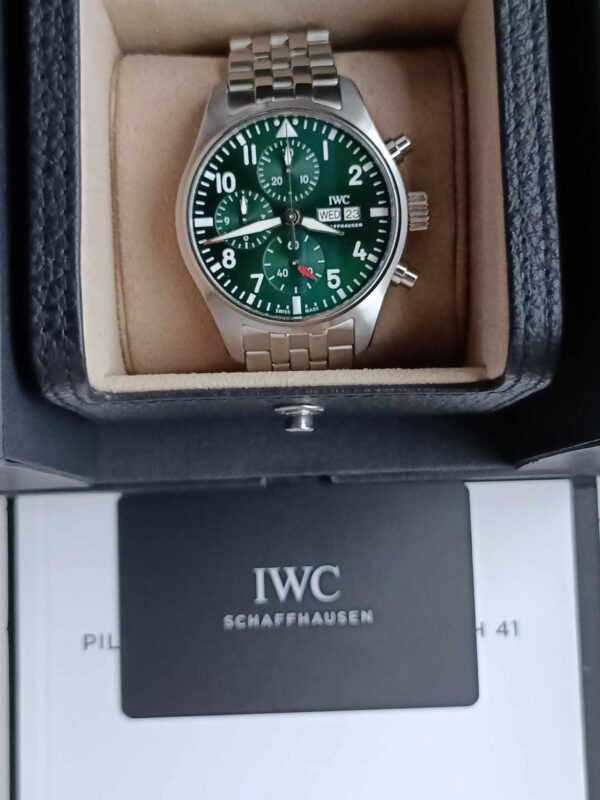IWC Schaffhausen Pilot’s Watch Chronograph (ref. IW388104)