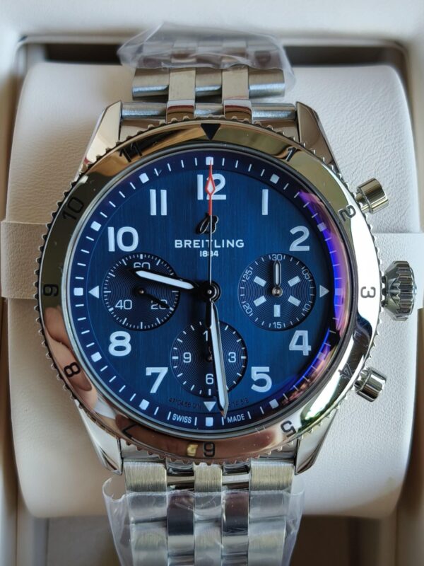 Breitling Classic AVI Chronograph Tribute to Vought F4U Corsair - obrazek 2