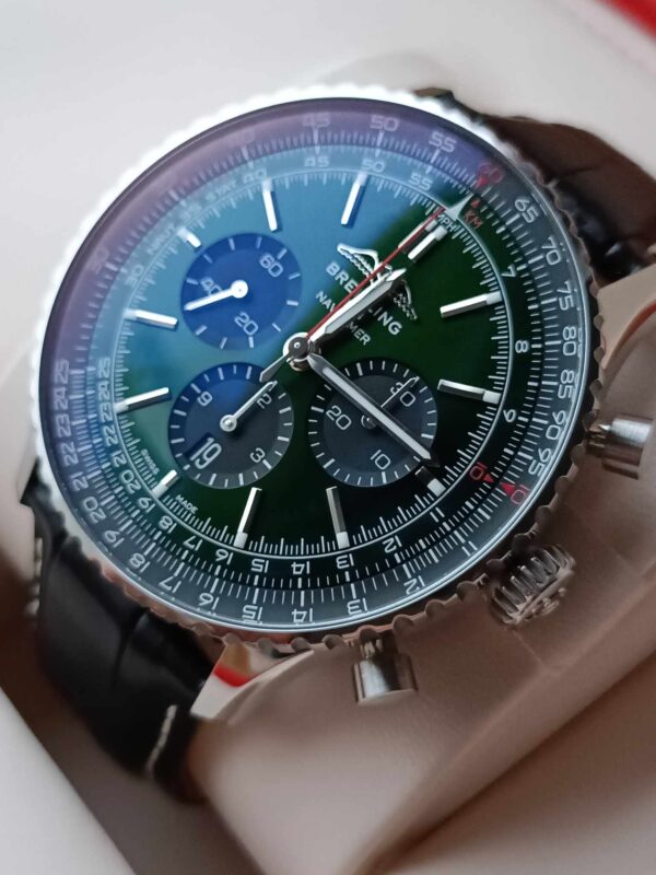 Breitling Navitimer B01 Chronograph - obrazek 3
