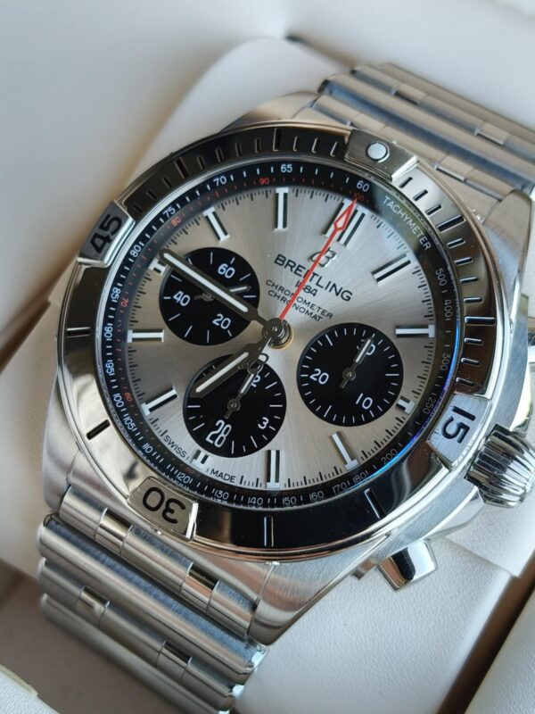 Breitling Chronomat B01 - obrazek 3
