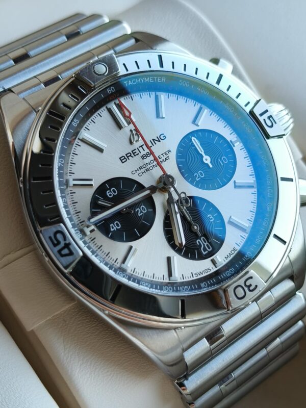 Breitling Chronomat B01 - obrazek 4