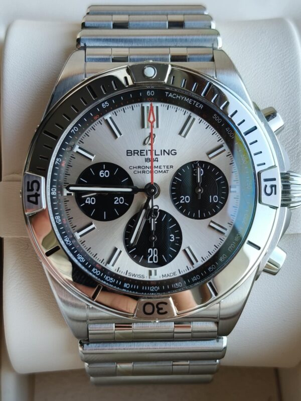 Breitling Chronomat B01 - obrazek 2