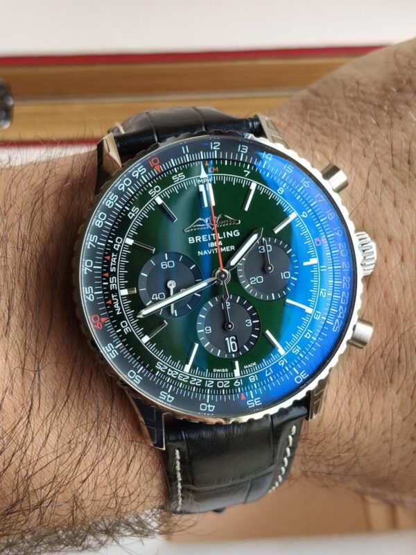 Breitling Navitimer B01 Chronograph - obrazek 6