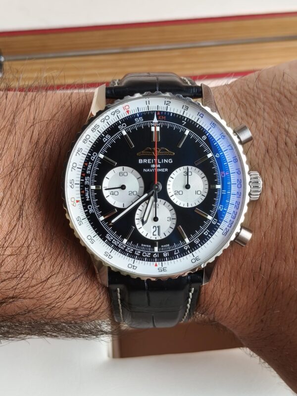 Breitling Navitimer B01 Chronograph - obrazek 6