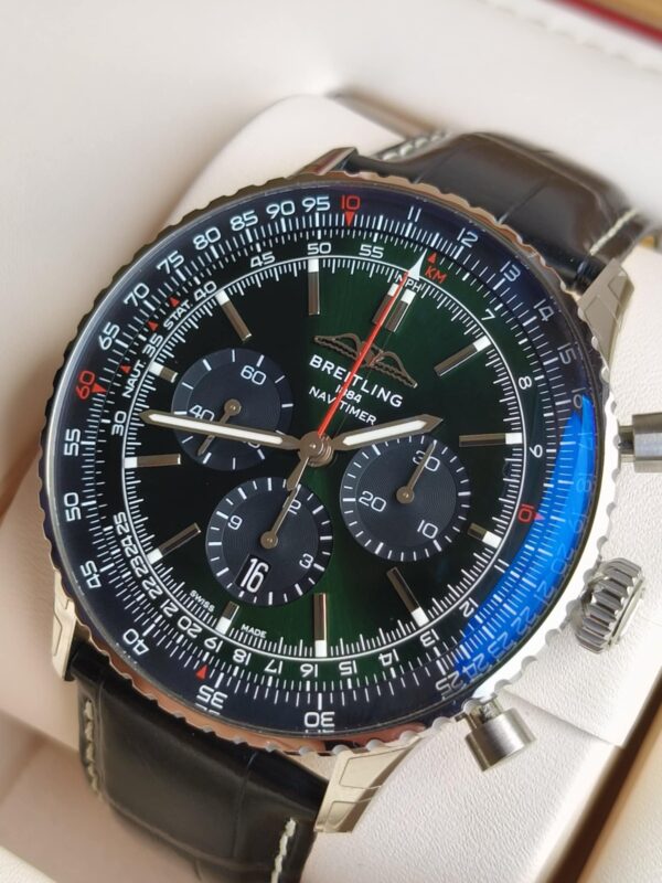 Breitling Navitimer B01 Chronograph - obrazek 5
