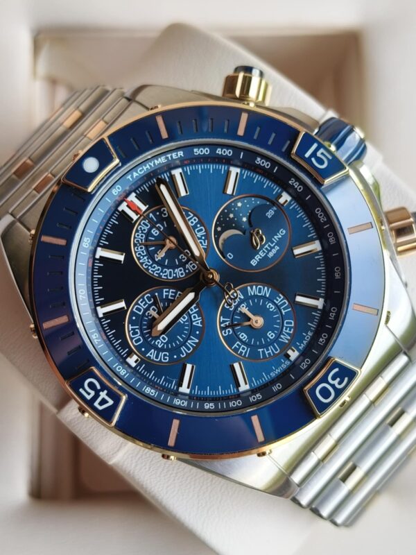 Breitling Super Chronomat Four-Year Calendar (stal / różowe złoto 18K)