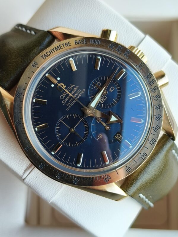 Omega Speedmaster Board Arrow