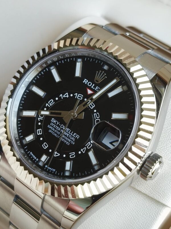 Rolex Rolex Sky-Dweller - obrazek 3