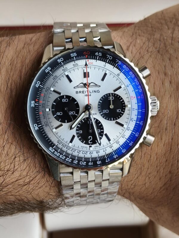 Breitling Navitimer B01 Chronograph 43 - obrazek 5