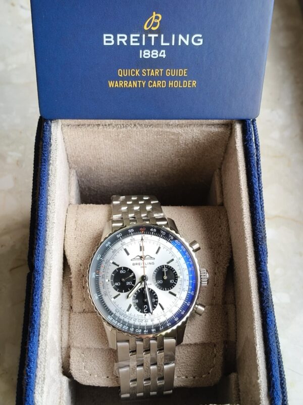 Breitling Navitimer B01 Chronograph 43 - obrazek 7