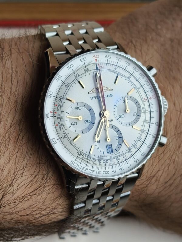 Breitling Navitimer B01 Chronograph - Image 5