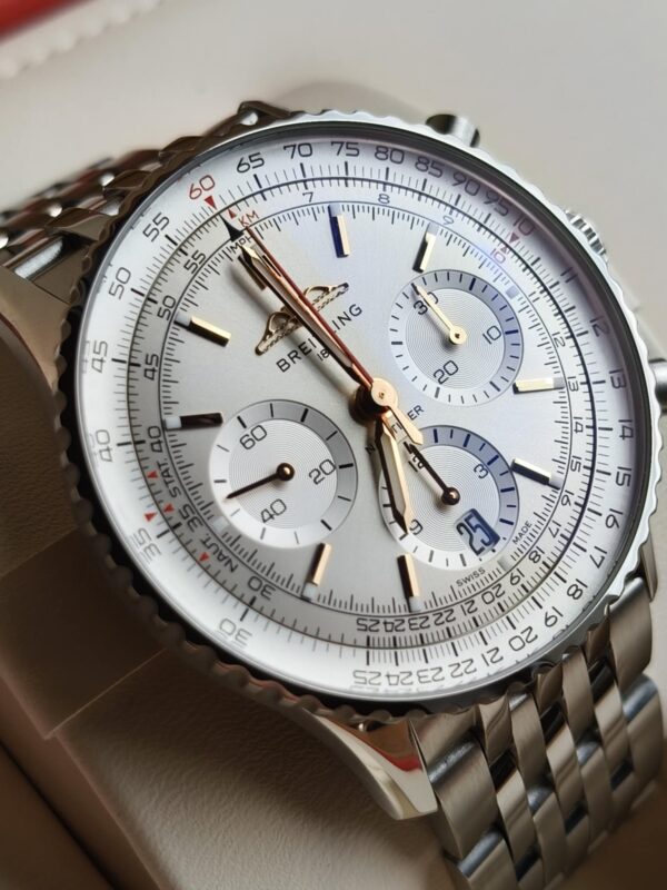 Breitling Navitimer B01 Chronograph - Image 4