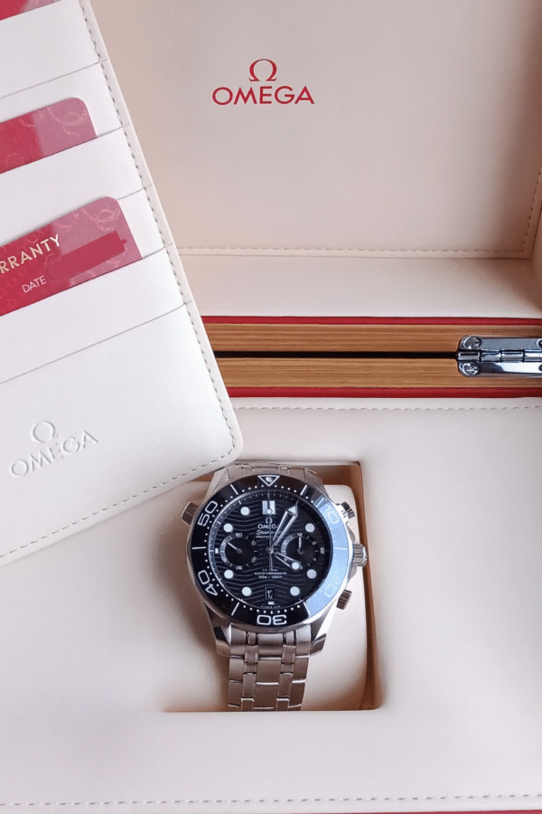 Omega Seamaster Diver 300M Chronograph - Image 6