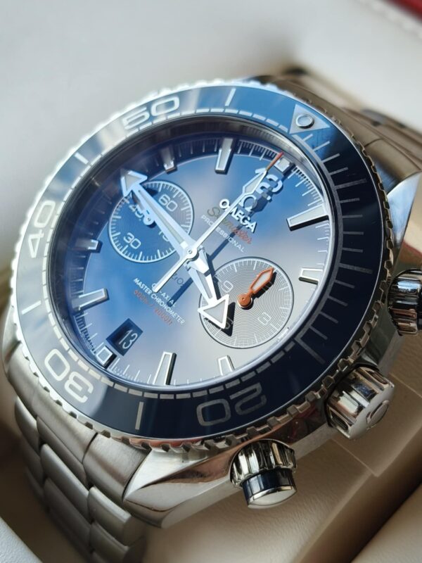 Omega Seamaster Planet Ocean Chronograph - Image 3