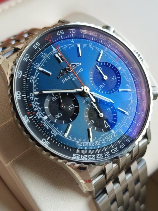 Breitling Navitimer B01 Chronograph - Image 4