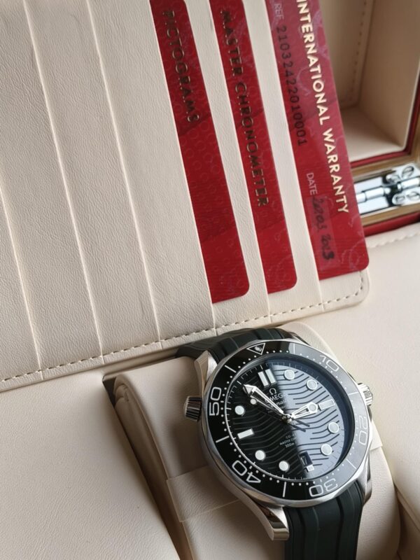 Omega Seamaster Diver 300M - Image 7
