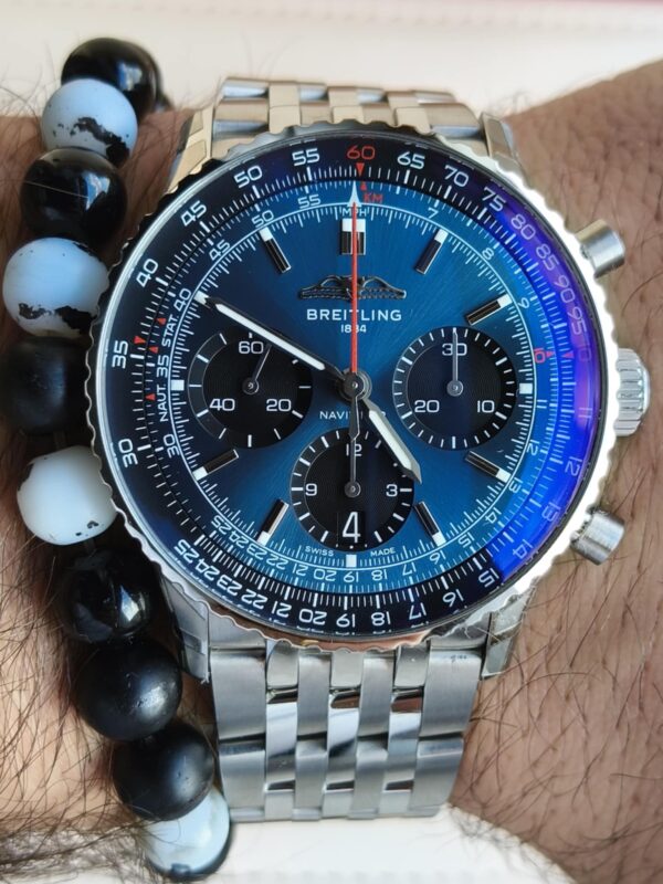 Breitling Navitimer B01 Chronograph - Image 5