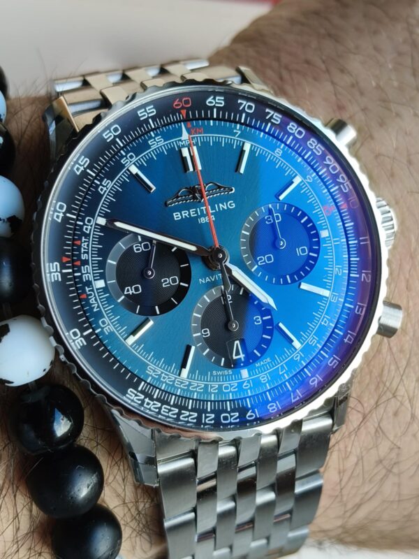 Breitling Navitimer B01 Chronograph - Image 6