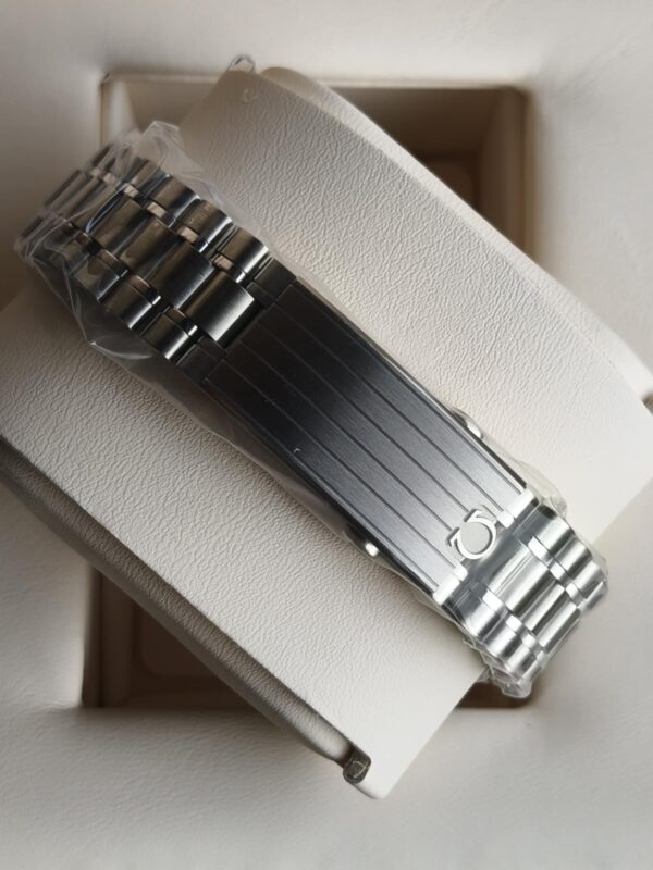 Omega Speedmaster Moonwatch - Image 5