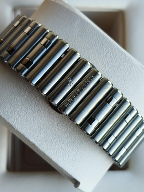 Breitling Super Chronomat B01 - Image 6