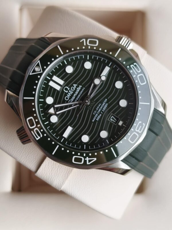 Omega Seamaster Diver 300M